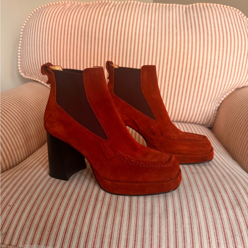 Red Suede Square Toe Labucq Boots size 9 in Women’s